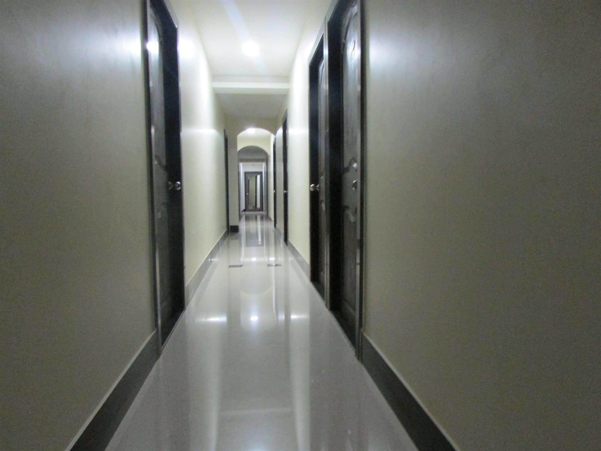 Royal Annex Hotel Mumbai Exterior photo